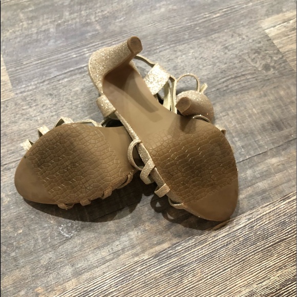 Audrey Brooke Heels - Picture 4 of 5